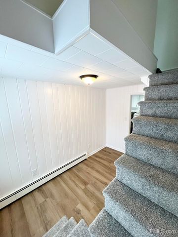 1328 6th Avenue, Norway, MI 49870