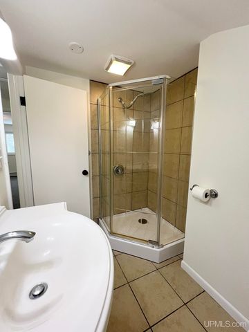 1328 6th Avenue, Norway, MI 49870