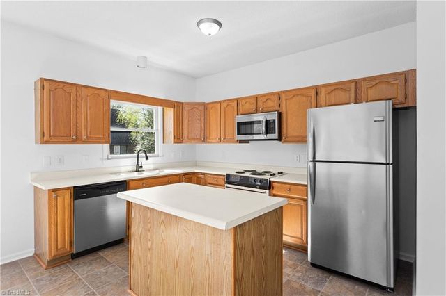 1108 Elmwood Avenue, High Point, NC 27265