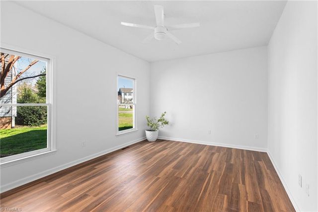 1108 Elmwood Avenue, High Point, NC 27265