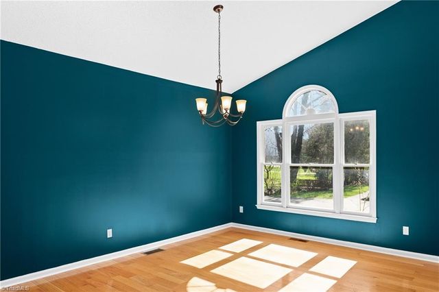 1108 Elmwood Avenue, High Point, NC 27265