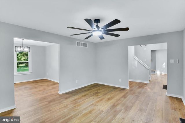 3909 THOROUGHBRED LN, Owings Mills, MD 21117