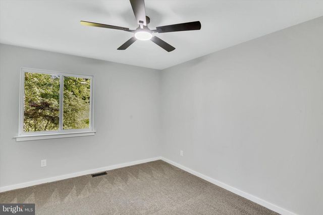 3909 THOROUGHBRED LN, Owings Mills, MD 21117