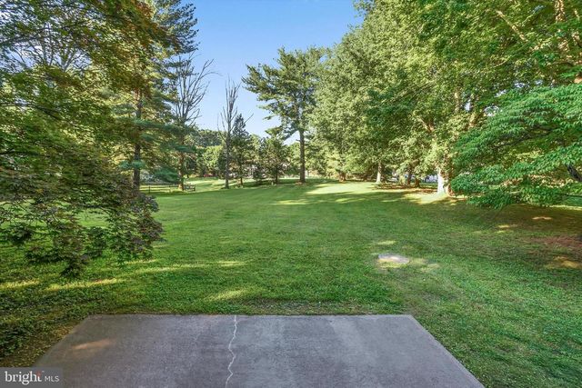 3909 THOROUGHBRED LN, Owings Mills, MD 21117