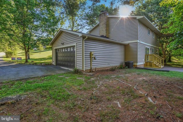 3909 THOROUGHBRED LN, Owings Mills, MD 21117