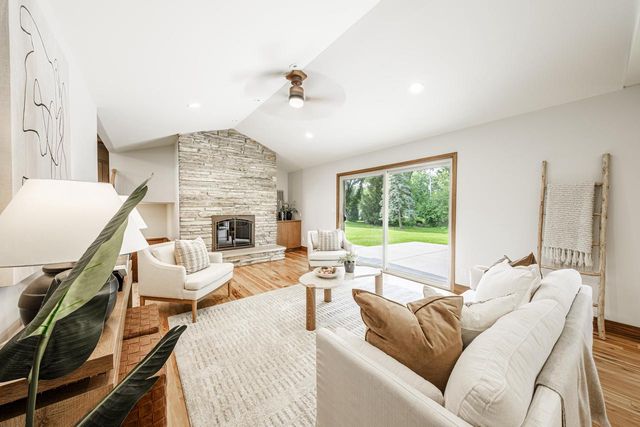 17765 Alta Louise PARKWAY, Brookfield, WI 53045