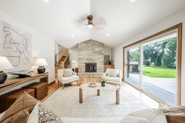 17765 Alta Louise PARKWAY, Brookfield, WI 53045