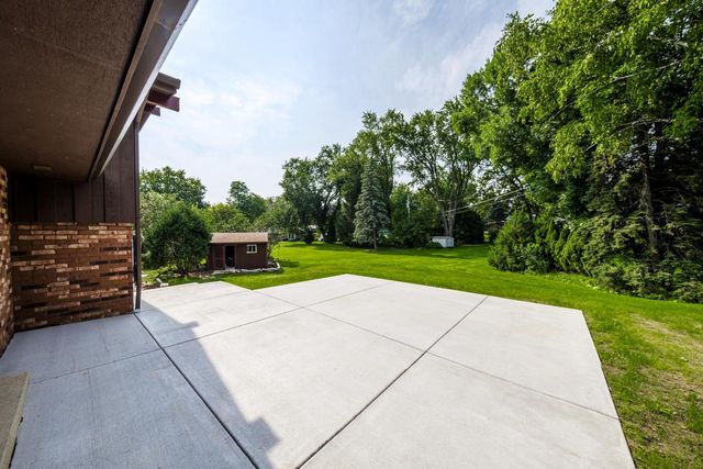 17765 Alta Louise PARKWAY, Brookfield, WI 53045