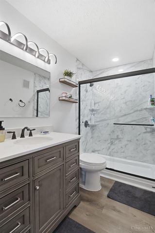 6565 Covefield Court, Mason, OH 45040