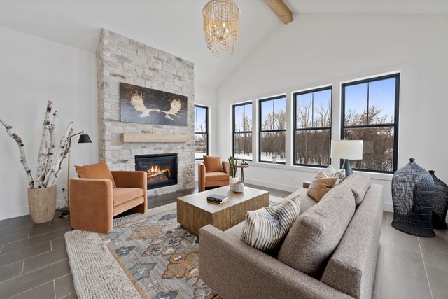 4738 Ogden Trail N, Stillwater, MN 55082