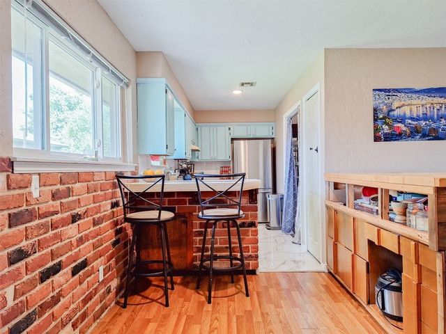 2901 Maple Lane, Edmond, OK 73034