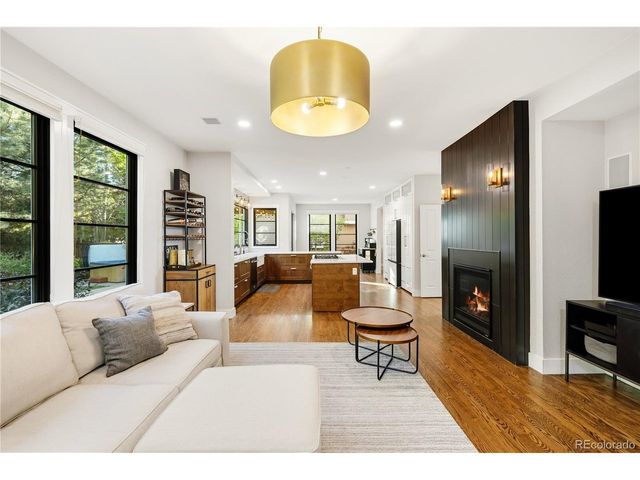 3144 Greensborough Dr, Littleton, CO 80129