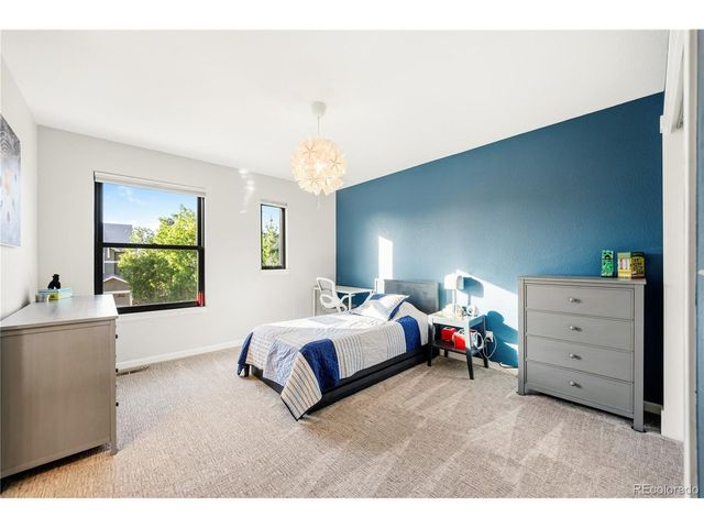 3144 Greensborough Dr, Littleton, CO 80129