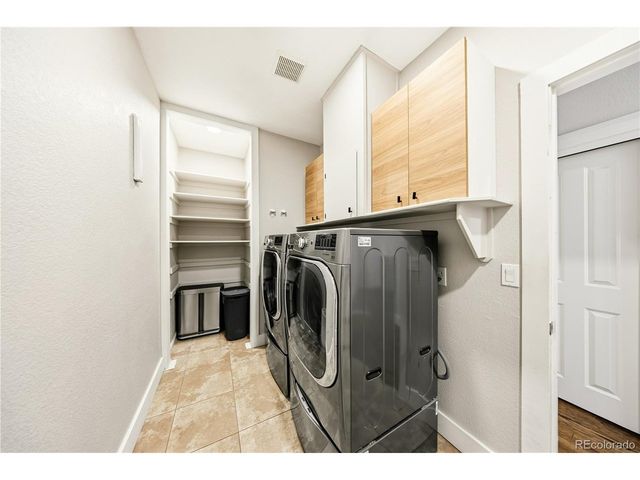 3144 Greensborough Dr, Littleton, CO 80129