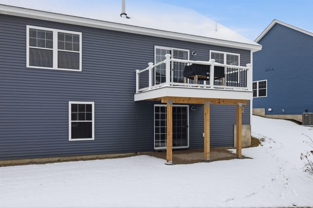17 Millstone Drive, Northfield, NH 03276
