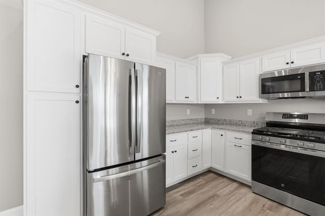 17 Millstone Drive, Northfield, NH 03276
