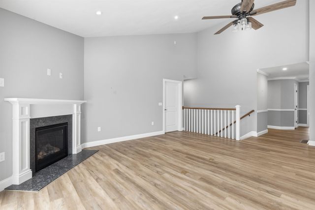 17 Millstone Drive, Northfield, NH 03276