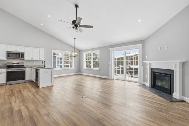 17 Millstone Drive, Northfield, NH 03276