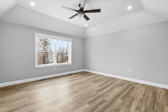 17 Millstone Drive, Northfield, NH 03276
