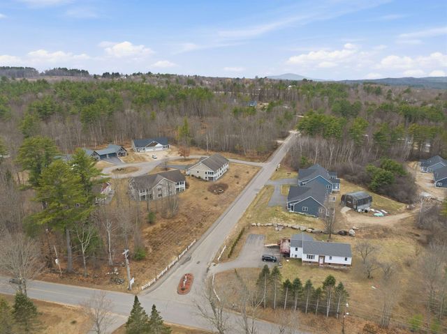 17 Millstone Drive, Northfield, NH 03276