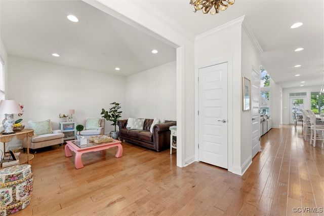 6636 Stonewolf Ct, Moseley, VA 23120