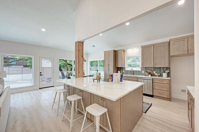 1110 Mayan WAY, Austin, TX 78733