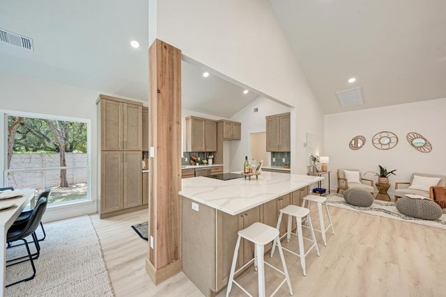 1110 Mayan WAY, Austin, TX 78733