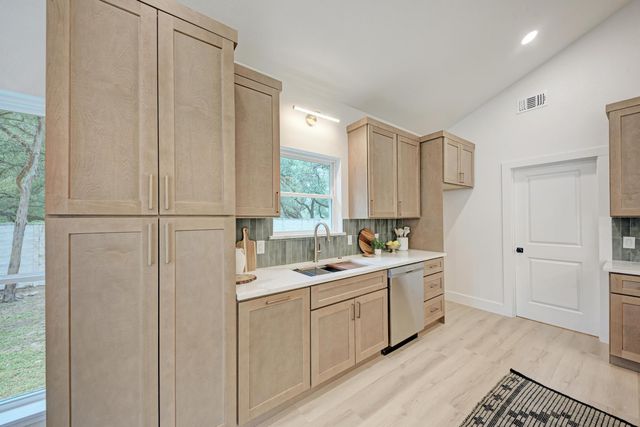 1110 Mayan WAY, Austin, TX 78733
