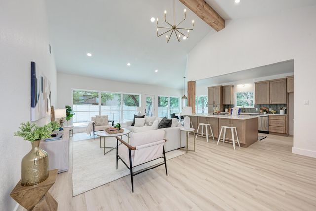 1110 Mayan WAY, Austin, TX 78733