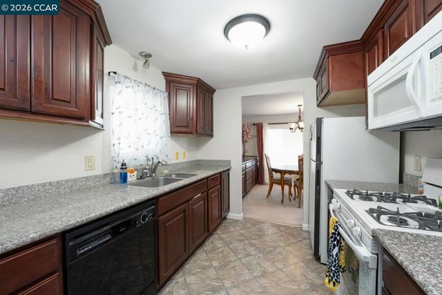 2322 Dalis Dr, Concord, CA 94520