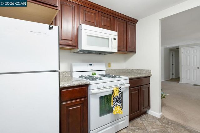 2322 Dalis Dr, Concord, CA 94520