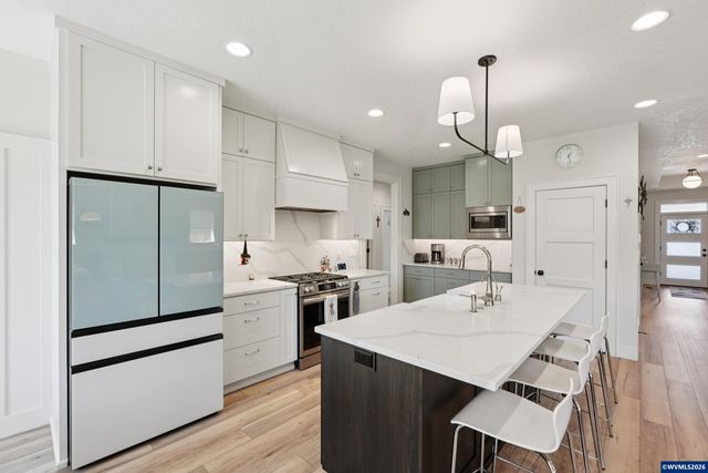 5927 Evangelista St S, Salem, OR 97306