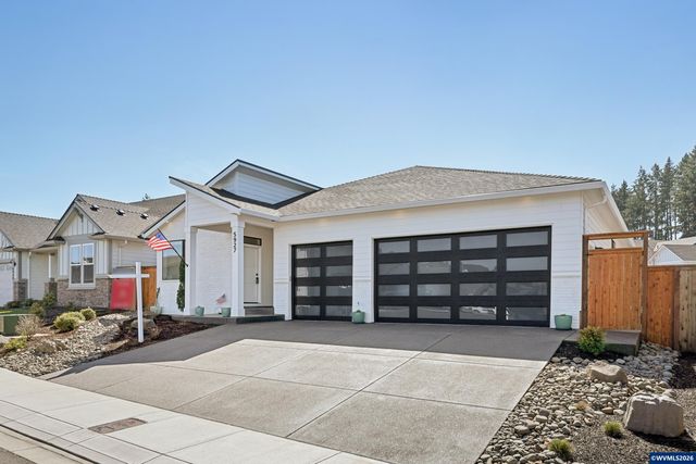 5927 Evangelista St S, Salem, OR 97306