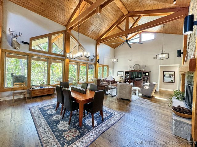 32624 S Pigeon Road, Park Hill, OK 74451