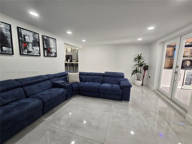 20950 SW 119th Court, Miami, FL 33177