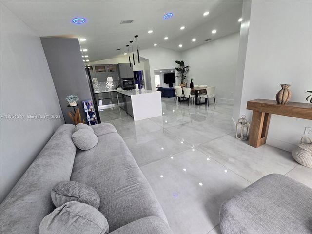 20950 SW 119th Court, Miami, FL 33177
