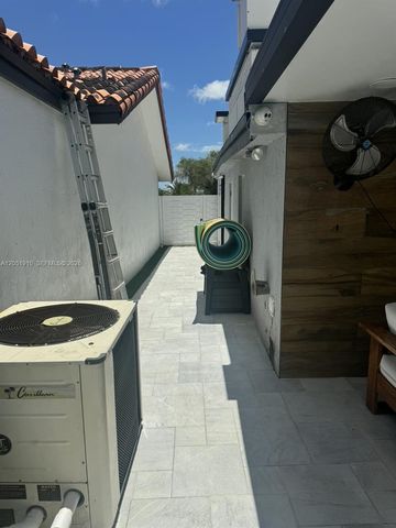20950 SW 119th Court, Miami, FL 33177