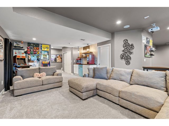 1532 Sorenson Dr, Windsor, CO 80550