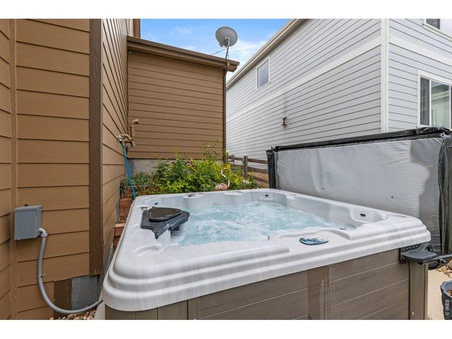 1532 Sorenson Dr, Windsor, CO 80550