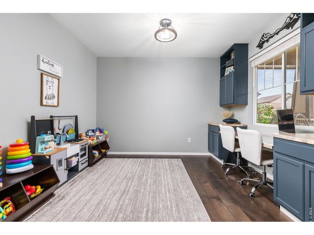 1532 Sorenson Dr, Windsor, CO 80550