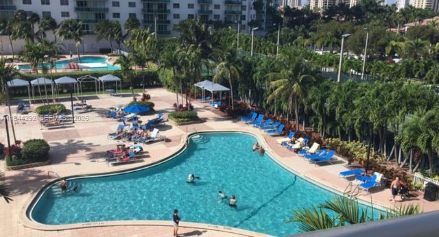 19370 Collins Avenue 222, Sunny Isles Beach, FL 33160