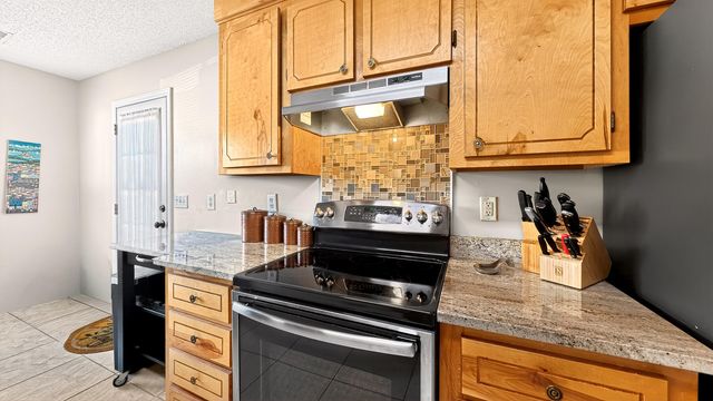 7670 Brookdale Boulevard, North Charleston, SC 29418