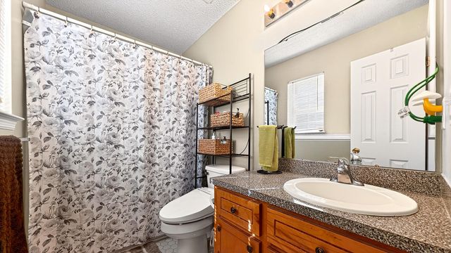 7670 Brookdale Boulevard, North Charleston, SC 29418