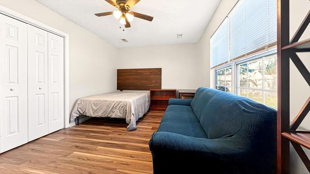 7670 Brookdale Boulevard, North Charleston, SC 29418