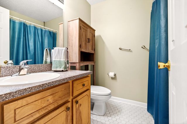 7670 Brookdale Boulevard, North Charleston, SC 29418