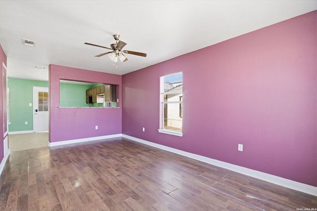 5107 Cien, San Antonio, TX 78214