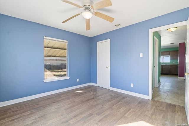 5107 Cien, San Antonio, TX 78214