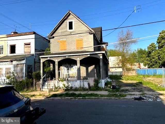 42 STEWART ST, Camden, NJ 08105