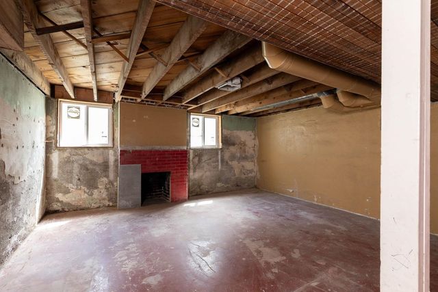 4311 N Lincoln St, Spokane, WA 99205