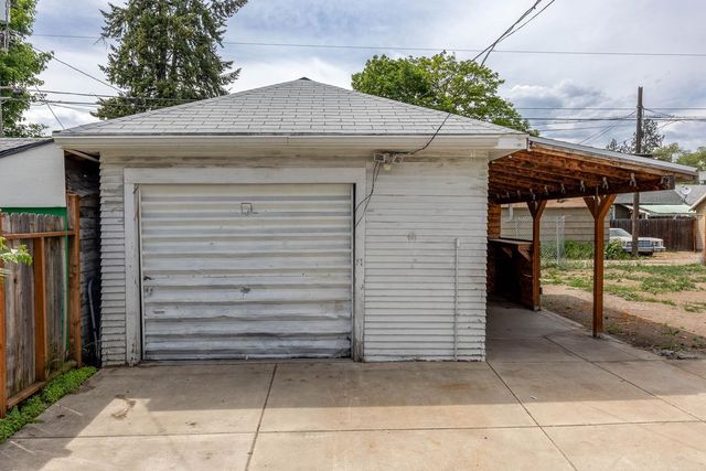 4311 N Lincoln St, Spokane, WA 99205
